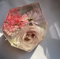 Example of a flower preservation casting. Perfect for weddings, bereavements, or any special memory to save flowers.